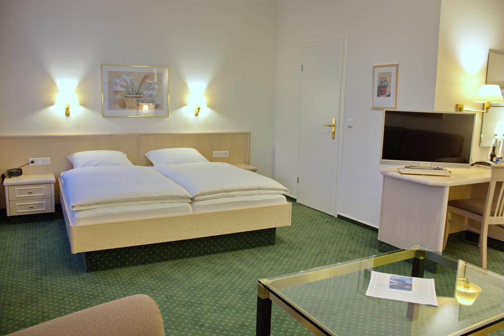Hotel Westfalenhof Juist Bagian luar foto